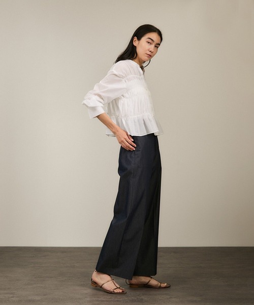 サロンアダムエロペ　シャーリングブラウス　未使用品 本日限定サロンアダムエロペ 24ss シャーリングスリーブブラウス