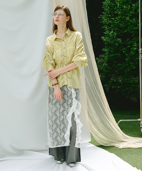 リボンシャーリングTOPS SNIDEL（スナイデル）の「【WEB限定】リボンシャーリングTOPS（シャツ