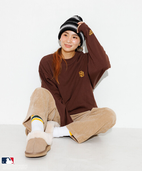 【美品】(XL) MLB エムエルビー ボアフリーストレーナー ロゴ刺繍 美品】(XL) MLB エムエルビー ボアフリーストレーナー ロゴ刺繍 【公式