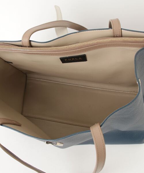 「FURLA」 ワンポイントトートバッグ - ネイビー レディース_画像4