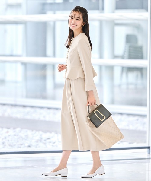 RUIRUE BOUTIQUEセットアップ　L ベージュ RUIRUE BOUTIQUE（ルイルエブティック） セットアップ 3L ベージュ