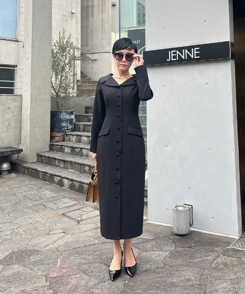 「JENNE」 長袖ワンピース SMALL ベージュ レディースの画像
