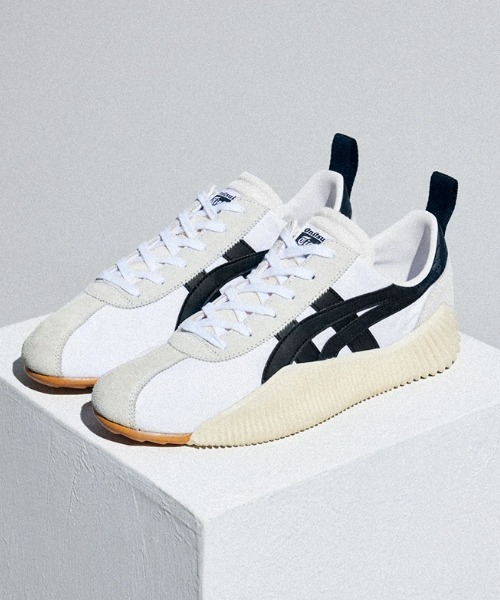 Onitsuka Tiger（オニツカタイガー） スニーカー ACROMOUNT