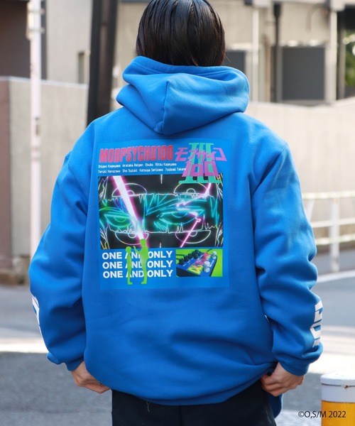 モブサイコ100 グラフィックプリント 黒パーカー ROOP TOKYO パーカー プルオーバーパーカー「モブサイコ100 III