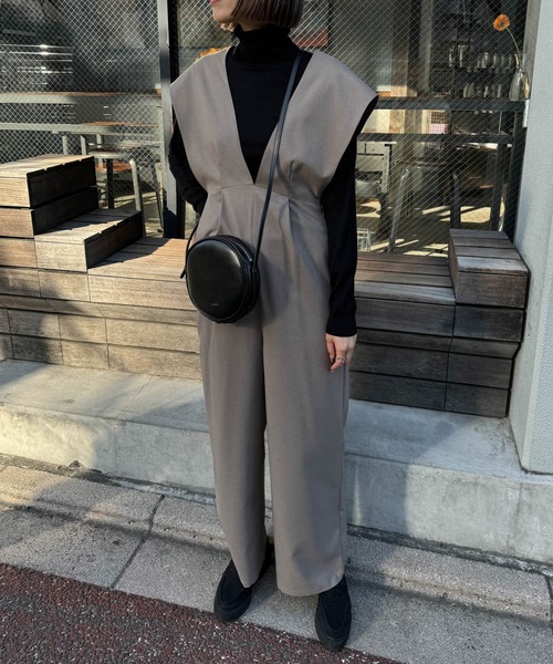 Audrey and John Wad マルチサイズ オールインワン Vネック