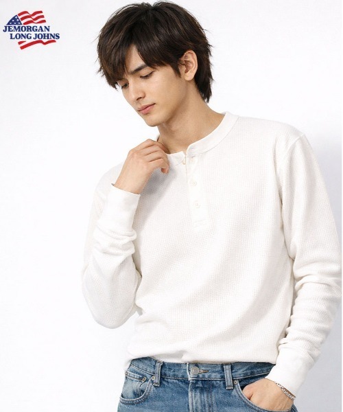 ⭐️モコ　　ホワイト 長袖 Tシャツ 前ボタン プリーツとデニムパンツ JEMORGAN（ジェーイーモーガン） ヘンリーネック tシャツ 「JEMORGAN