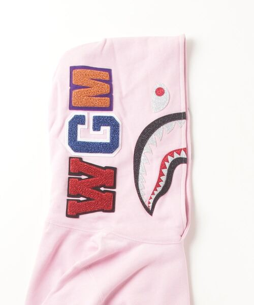 A BATHING APE パーカー SHARK PULLOVER HOODIE レディース