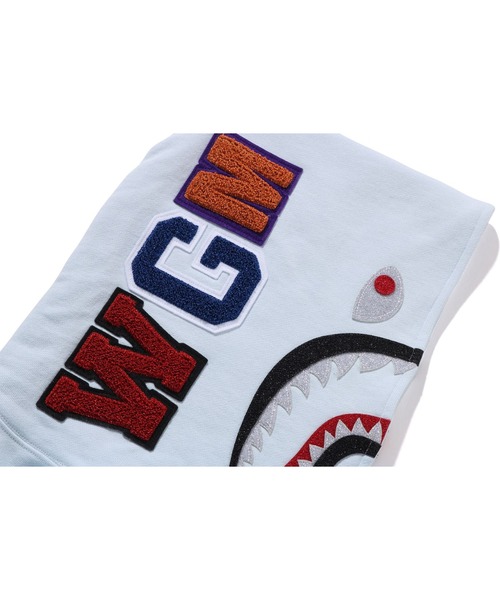 A BATHING APE パーカー SHARK PULLOVER HOODIE レディース