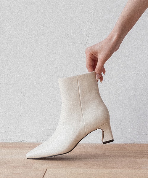 A de Vivre（アドゥヴィーヴル） ブーツ レザー ナロースクエアトゥ