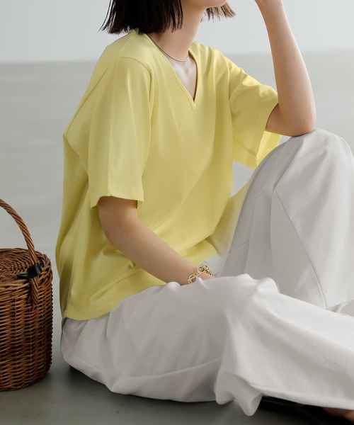 tシャツ デコルテが開いたヌケ感５分袖Tシャツ レディース