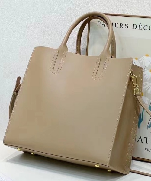 トートバッグ 「 NiiNa / ニーナ 」「高品質牛革」2wayスクエアハンド