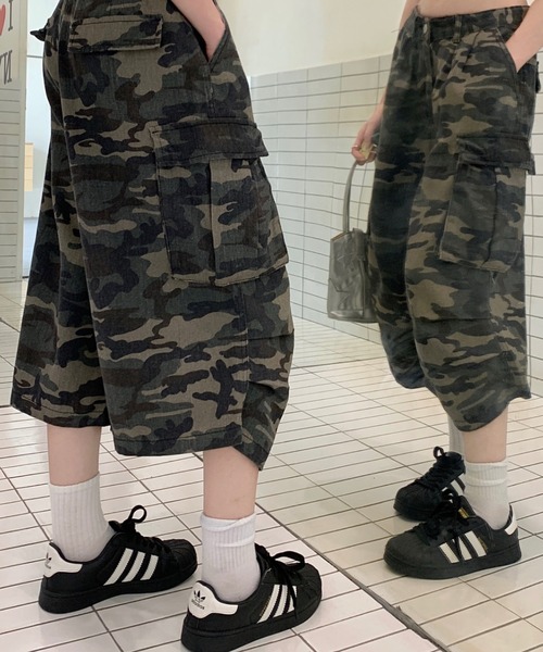 Sibra カーゴパンツ ワイドシルエット迷彩カーゴパンツ／7分丈で