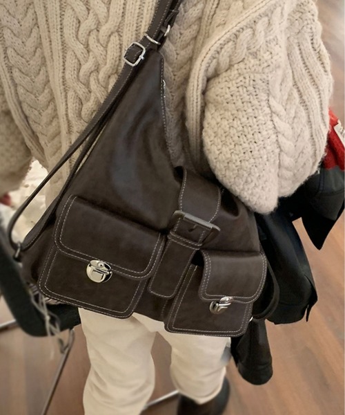 gossip!ロサンゼルス ショルダーバッグ バッグ Y2K バックルレザー