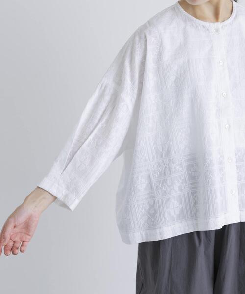 かぐれ ブラウス シャツ コットンクロス刺しゅうワイドシャツ