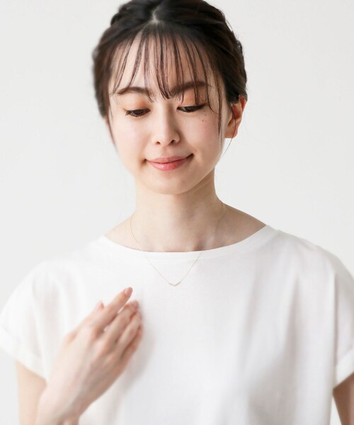 COCOSHNIK（ココシュニック） ネックレス K10ダイヤモンド カーブ