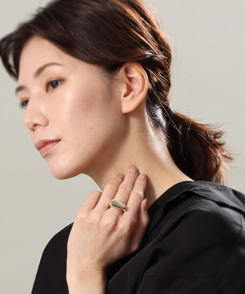 指輪 リング K10トラペーズ シグネットリング レディースの画像