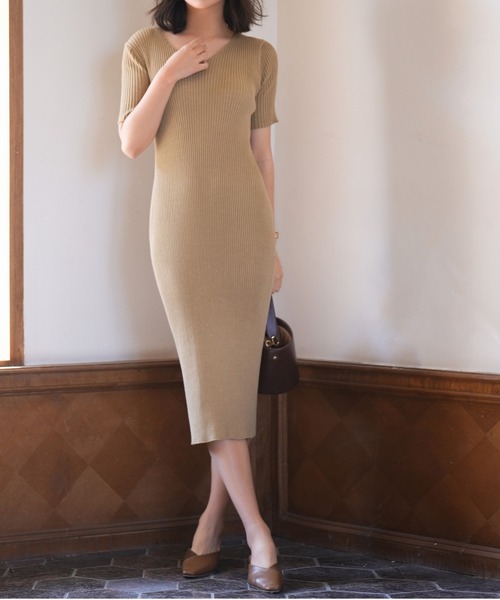DVF★リブ編みニット ミディワンピース カットアウト DVF☆リブ編みニット ミディワンピース カットアウト