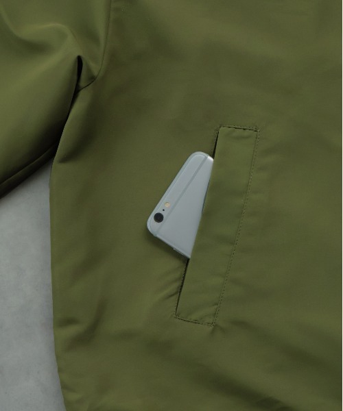 ad thie（アドティエ） マウンテンパーカー ウインドブレーカー