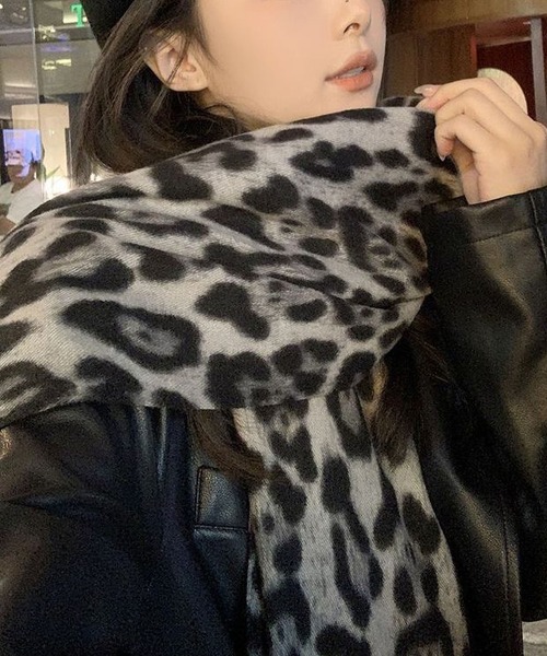 ヒョウ柄ファーショートマフラー　ドルガバ Amazon | [YuYo] レディース ヒョウ柄 ファー マフラー ファーティ