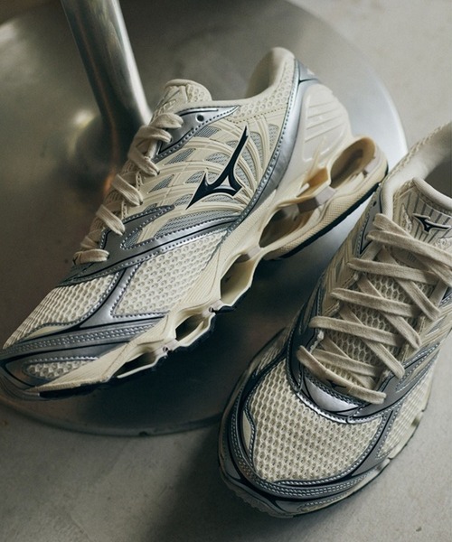 冬ギフト  MIZUNO スニーカー MIZUNO/ミズノ レディース クッション 靴