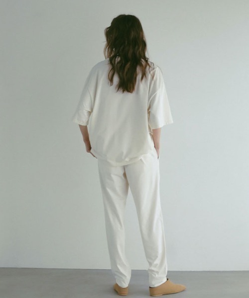 ETRE TOKYO（エトレトウキョウ） パンツ three dots パウダリー