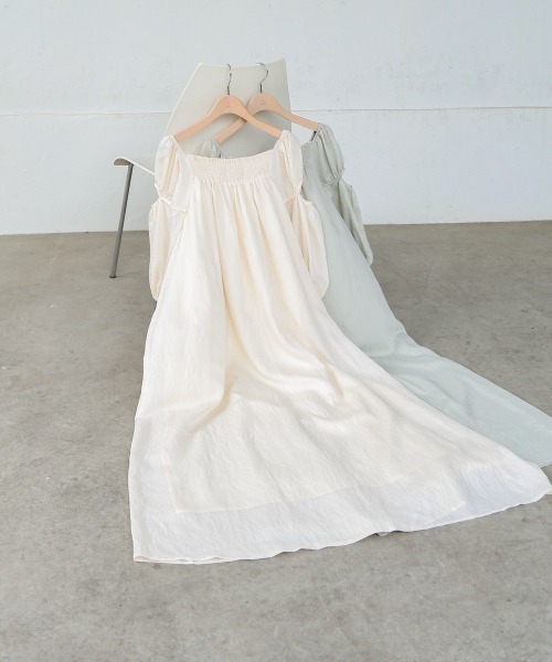美品　atlo オフショルギャザーワンピース　Mサイズ 000000004606-01-xl.jpg?t=