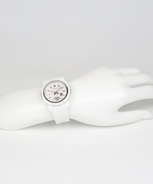 BABY-G❗️新品未使用　腕時計　ホワイト BABY-G 腕時計 BGA-290シリーズ / BGA-290FL-7AJF レディース