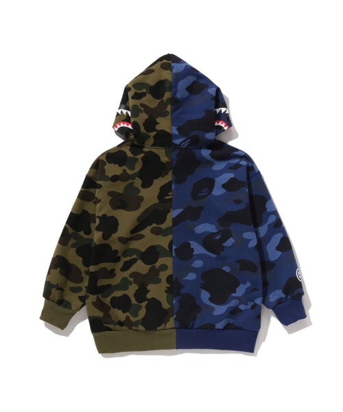 A BATHING APE（アベイシングエイプ） パーカー SPLIT CAMO SHARK