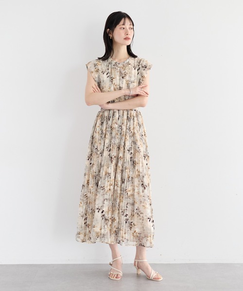 YECCA VECCA（イェッカヴェッカ） ワンピース 夏 ぼかし柄プリーツ