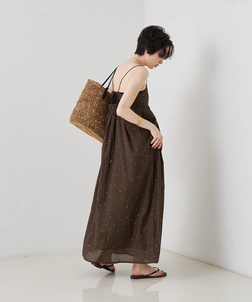 エフィ ネット完売品 刺繍キャミワンピース　ブラウン　定価28000 残1点のみ Rouge vif Anna（ルージュヴィフアンナ） ワンピース 「2026SS新作