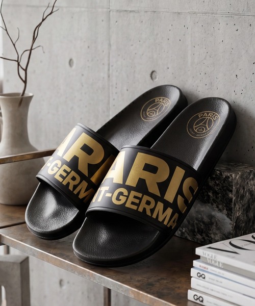サンダル 「Paris Saint-Germain/パリサンジェルマン」メタリックロゴ