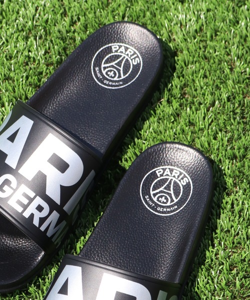新品タグ付き　パリ・サンジェルマン　メンズＬ スポーツサンダル リカバリーサンダル サンダル 「Paris Saint-Germain