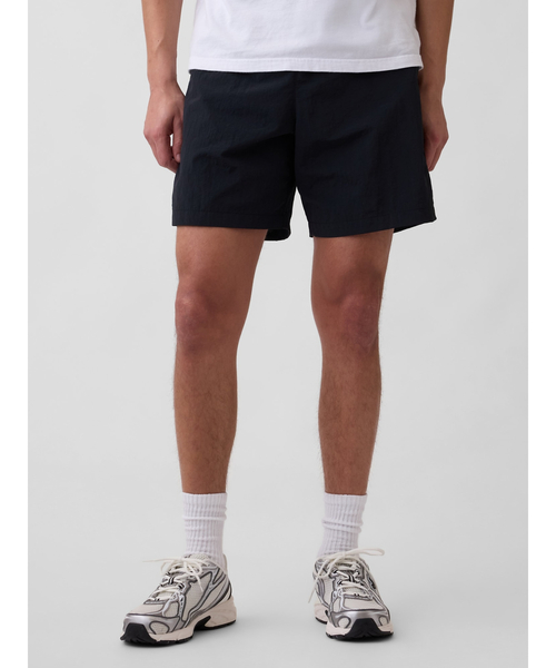 GAP（ギャップ） パンツ 7.5インチ ハイブリッド ショートパンツ