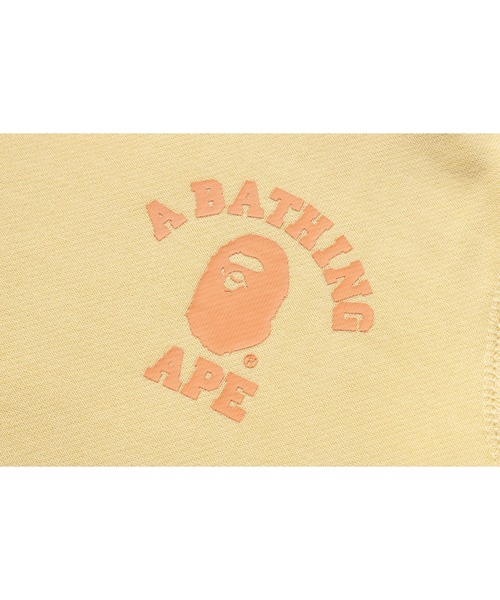 A BATHING APE パーカー COLLEGE ZIP HOODIE レディース