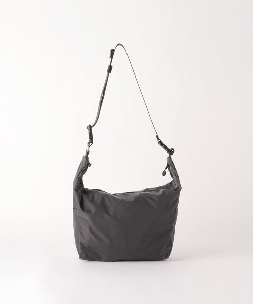【メーカー直送】 BEAUTY＆YOUTH UNITED ナイロン ライト ショルダーバッグ ARROWS バッグ