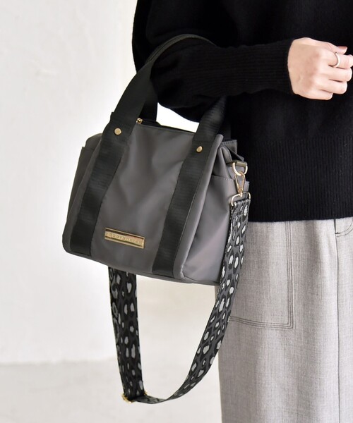 quaranciel ショルダーバッグ バッグ quaranciel: 2way 8ポケット