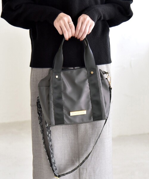 quaranciel ショルダーバッグ バッグ quaranciel: 2way 8ポケット