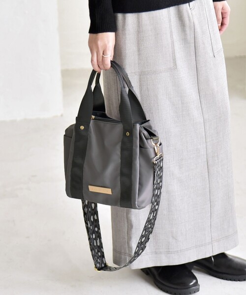 quaranciel ショルダーバッグ バッグ quaranciel: 2way 8ポケット