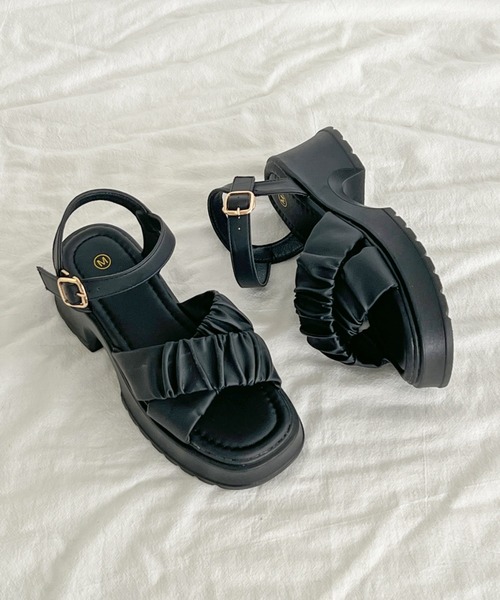 Shoes in Closet サンダル 軽量厚底 チャンキーヒール ギャザー