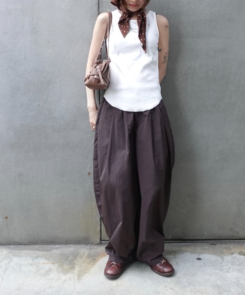 ワイドパンツ パンツ ボリュームラフパンツ レディースの画像
