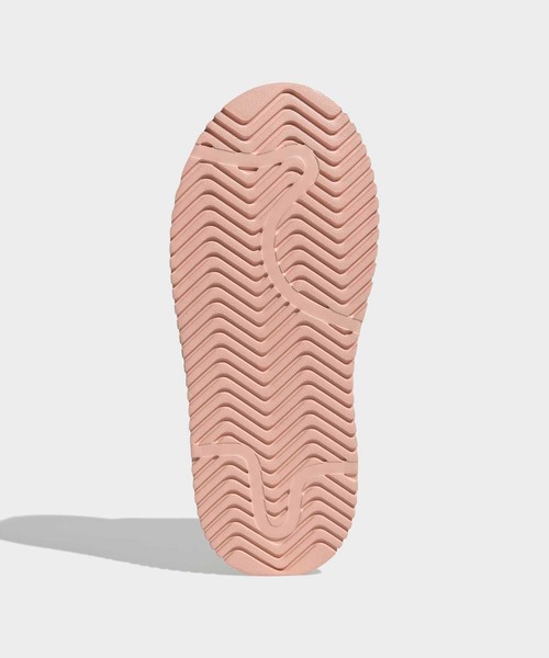 adidas（アディダス） スニーカー キャンパス 00s ウィンター ミッド
