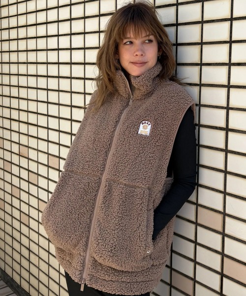 新品タグ付き✨Roxy ロキシー　撥水加工モコモコ ボアベスト　ホワイト ROXY（ロキシー） コート アウター BELLIS BOA VEST/ロキシー撥水加工