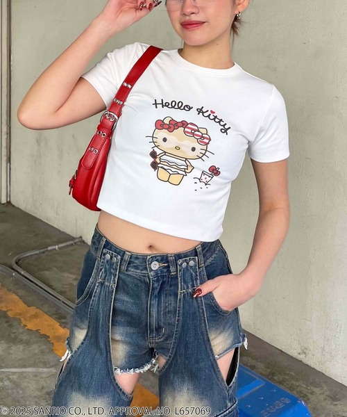 「4GEEKs by SPIRALGIRL」 半袖Tシャツ「sanrioコラボ」 FREE ホワイト レディース_画像2