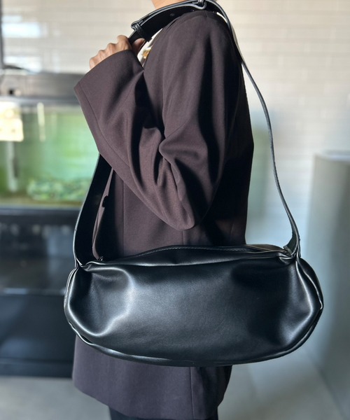 Kotoe（コトエ） ショルダーバッグ バッグ フェイクレザー 横長 ベルト