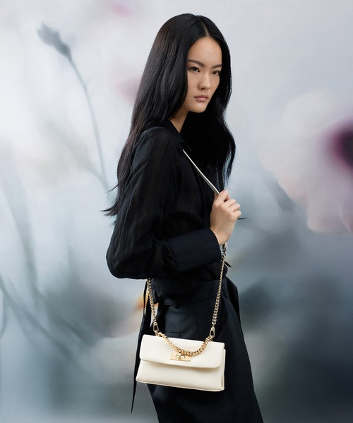 CHARLES ＆ KEITH（チャールズ&キース） 長財布 財布 Kerry ケリー