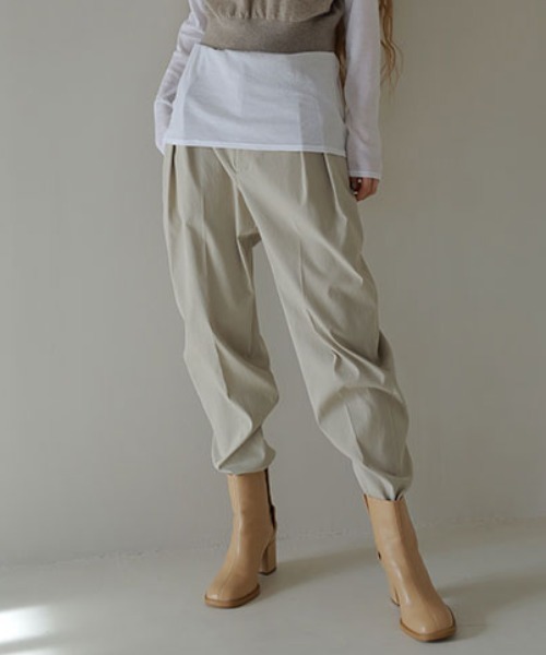 ETRE TOKYO（エトレトウキョウ） パンツ M ベージュ レディース