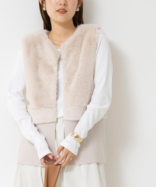 10%オフ中 ノーリーズ ウェスト切り替えジレ NOLLEY'S（ノーリーズ） ベスト ジレ エコファー切り替えニットジレ