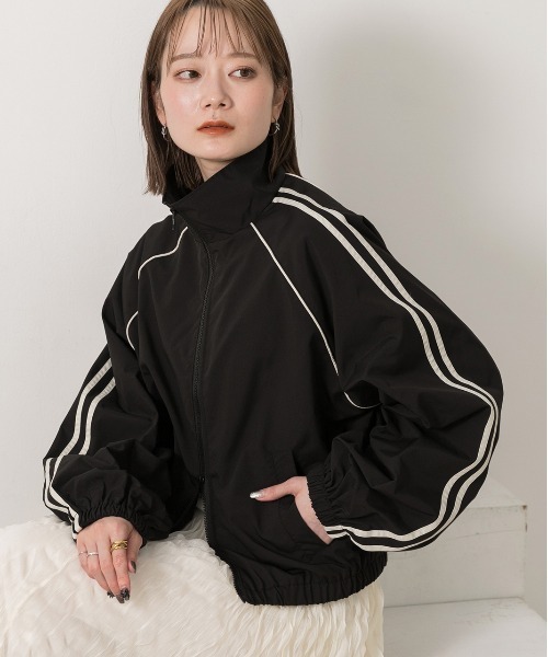 新品 Black & White レディースブルゾン ad thie（アドティエ） ブルゾン アウター サイドライン スタンド