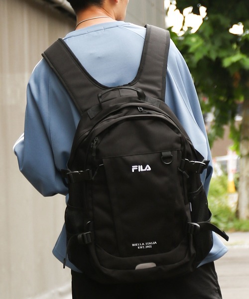FILA デイバック リュック 「FILA」 ワンポイント ロゴ刺繍 PC