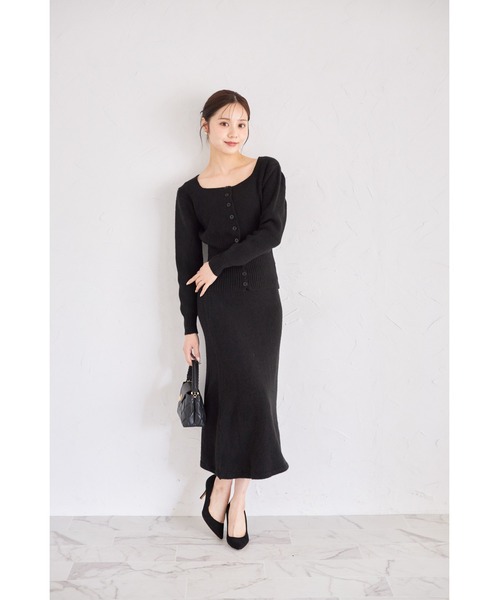 【新品未使用タグ付】ジャスグリッティー ニット&フレアスカート セットアップ tocco closet セットアップ フロント釦ニットトップス×ニット